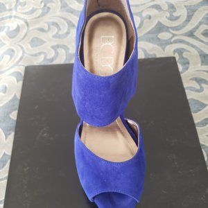 Royal Blue Heel